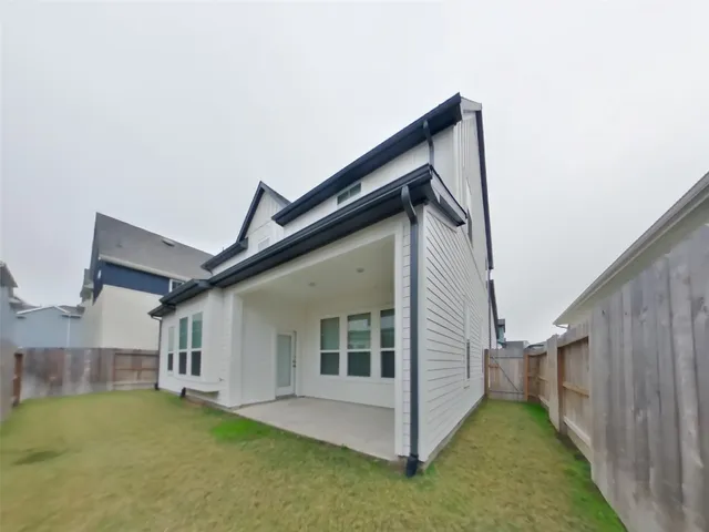 $2,509 | 9835 Willow Creek, Unit 610, Tomball, TX 77375