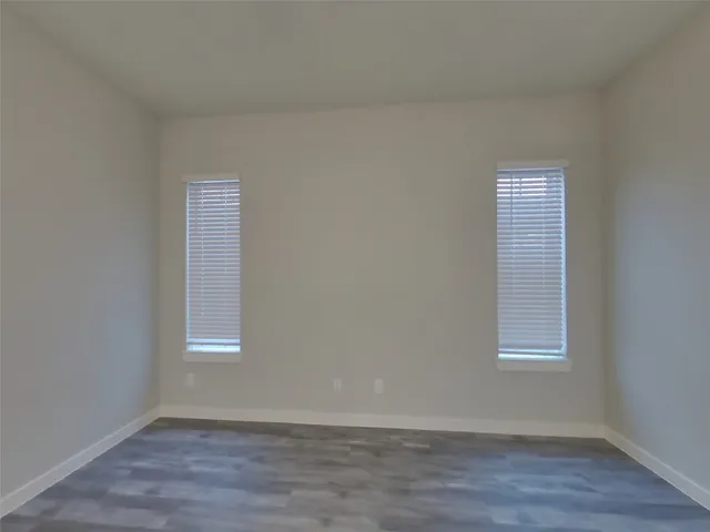 $2,459 | 9835 Willow Creek, Unit 610, Tomball, TX 77375