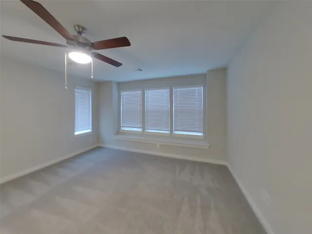 $2,459 | 9835 Willow Creek, Unit 610, Tomball, TX 77375