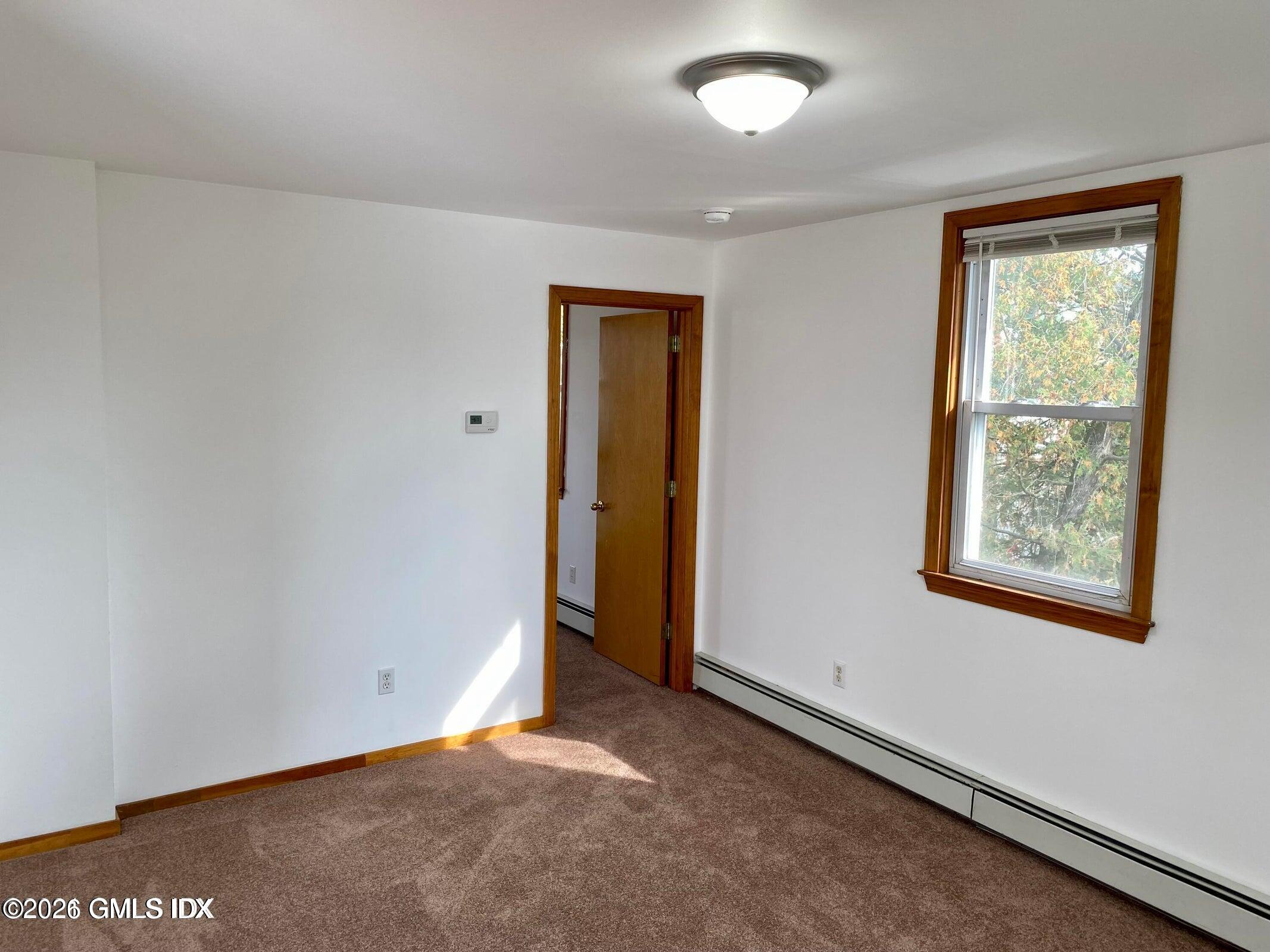 24 St Roch Avenue, Unit 2 Greenwich, CT 06830 - Photo 10 of 20 20240318183935040049000000-o