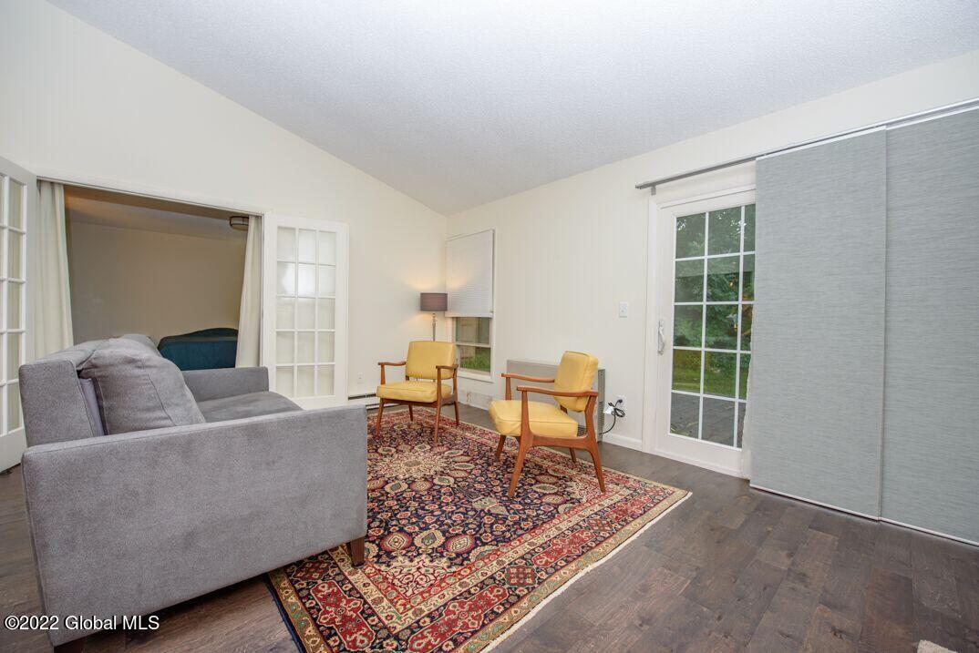 1 Flintlock Lane Halfmoon, NY 12065 - Photo 7 of 8 1 Flintlock_living room 2