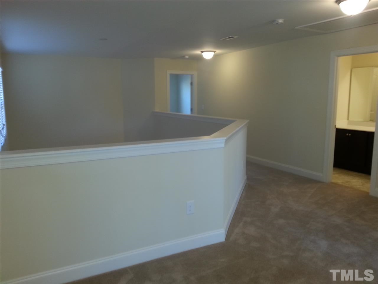 7609 Weathered Oak Way Raleigh, NC 27616 - Photo 7 of 25 Gallery Image 7