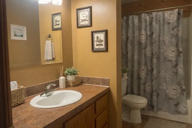 $329,900 | 17026 H-Drive South, Marshall, MI 49068