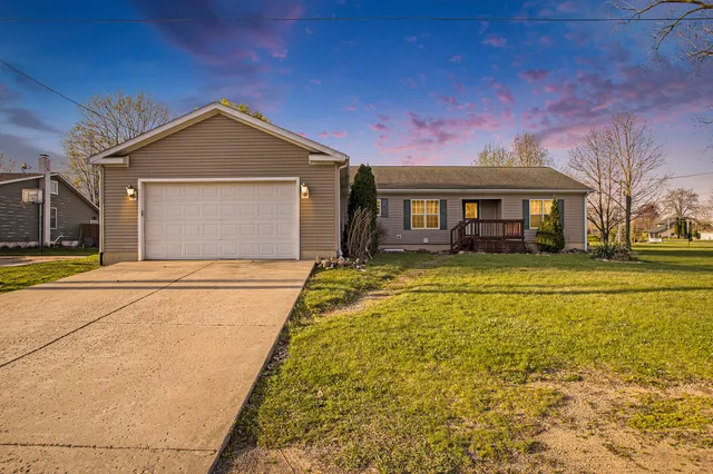 $334,900 | 17026 H-Drive South, Marshall, MI 49068