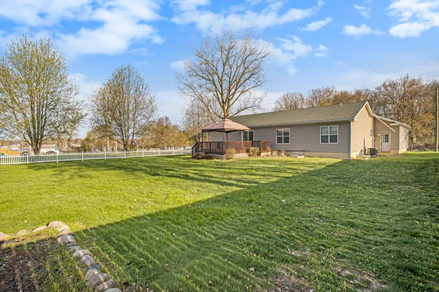 $334,900 | 17026 H-Drive South, Marshall, MI 49068