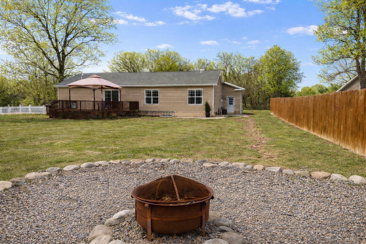 17026 H-Drive South Marshall, MI 49068 - Photo 28 of 31 B3FC111C-DFD0-4604-893F-218D7A6A75AA