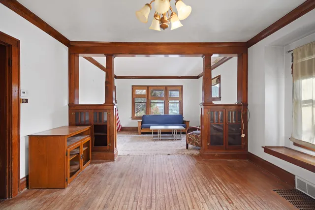 $199,900 | 6638 31st Avenue, Kenosha, WI 53142