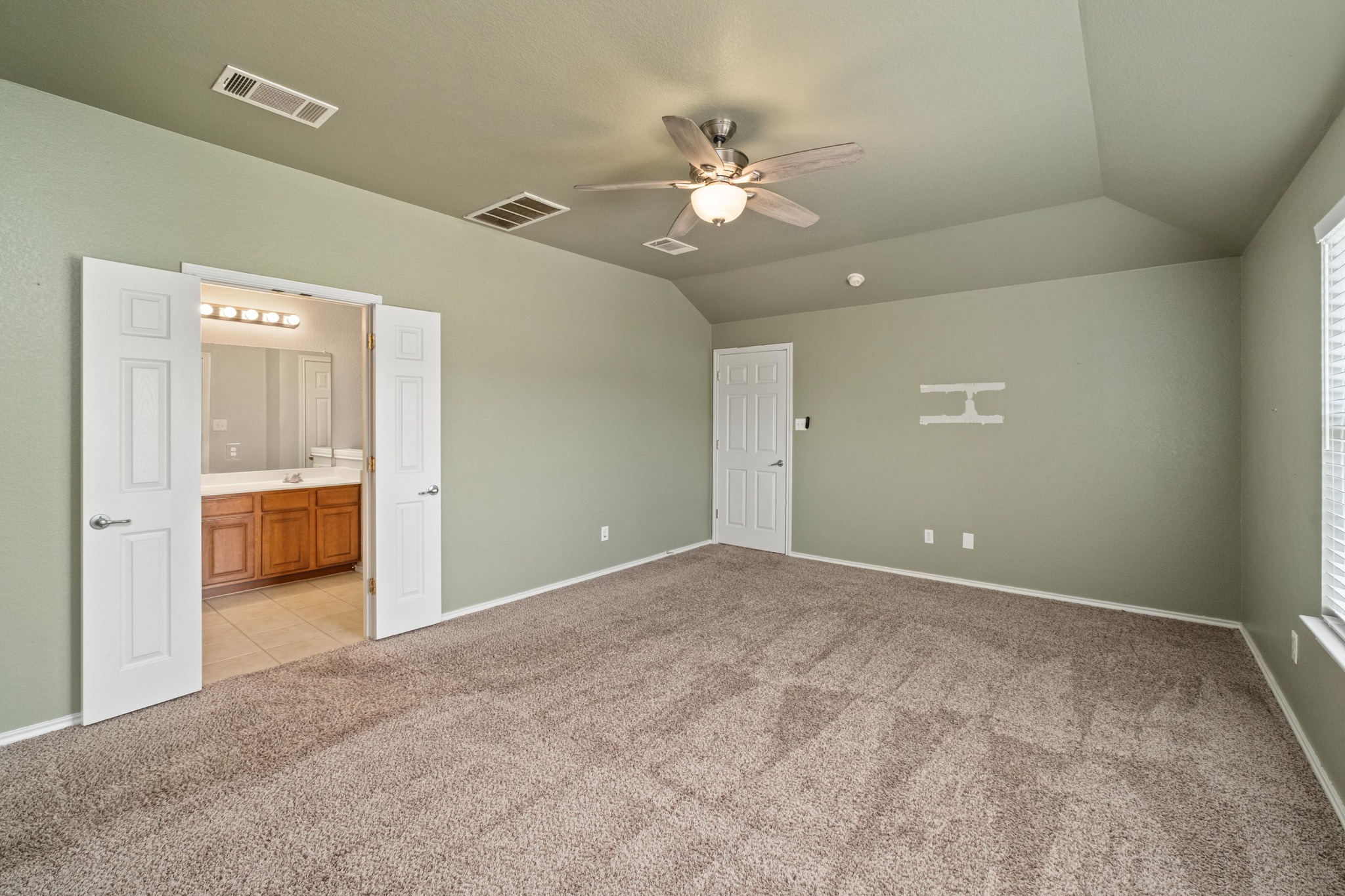 2402 Caprock Place Georgetown, TX 78626 - Photo 16 of 26