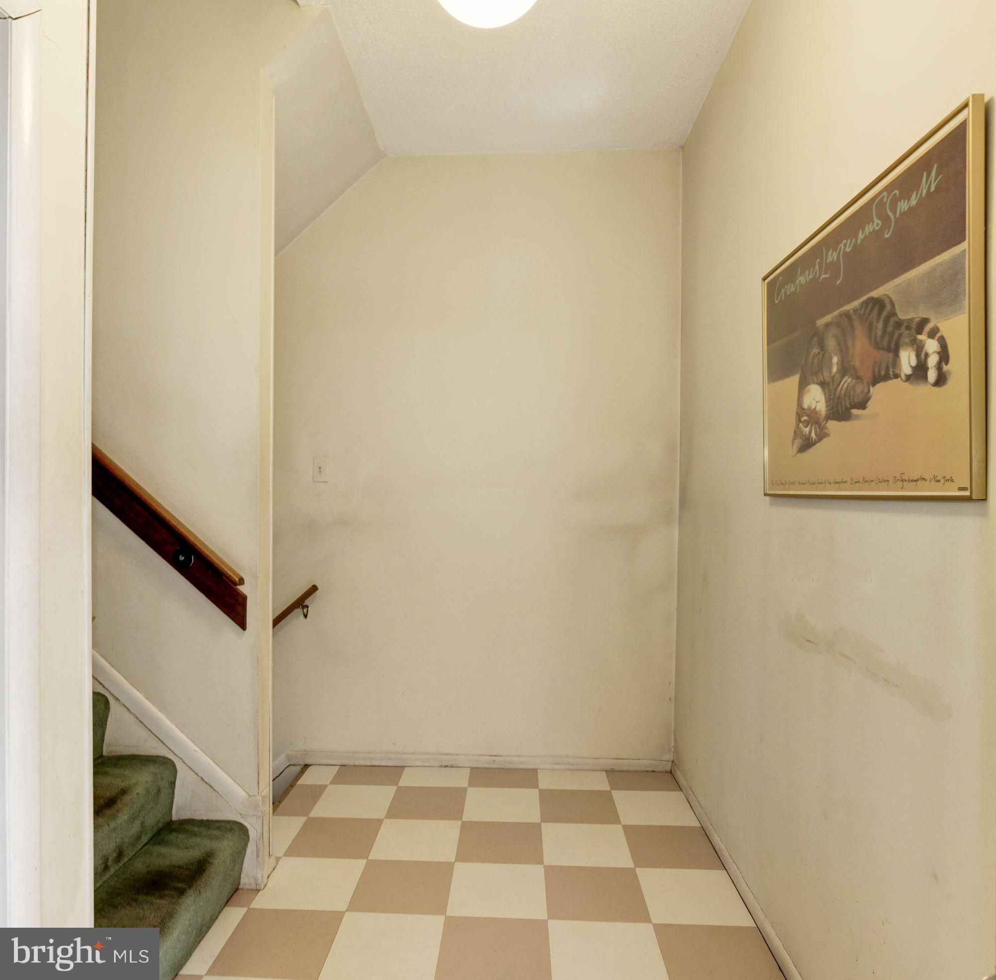 1932 Dundee Road Rockville, MD 20850 - Photo 3 of 37 Gallery Image 3