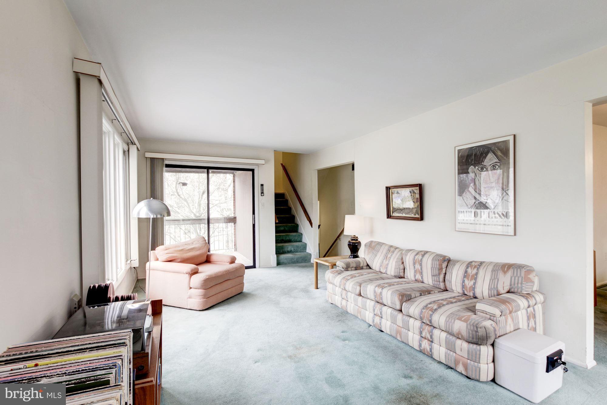 1932 Dundee Road Rockville, MD 20850 - Photo 7 of 37 Gallery Image 7