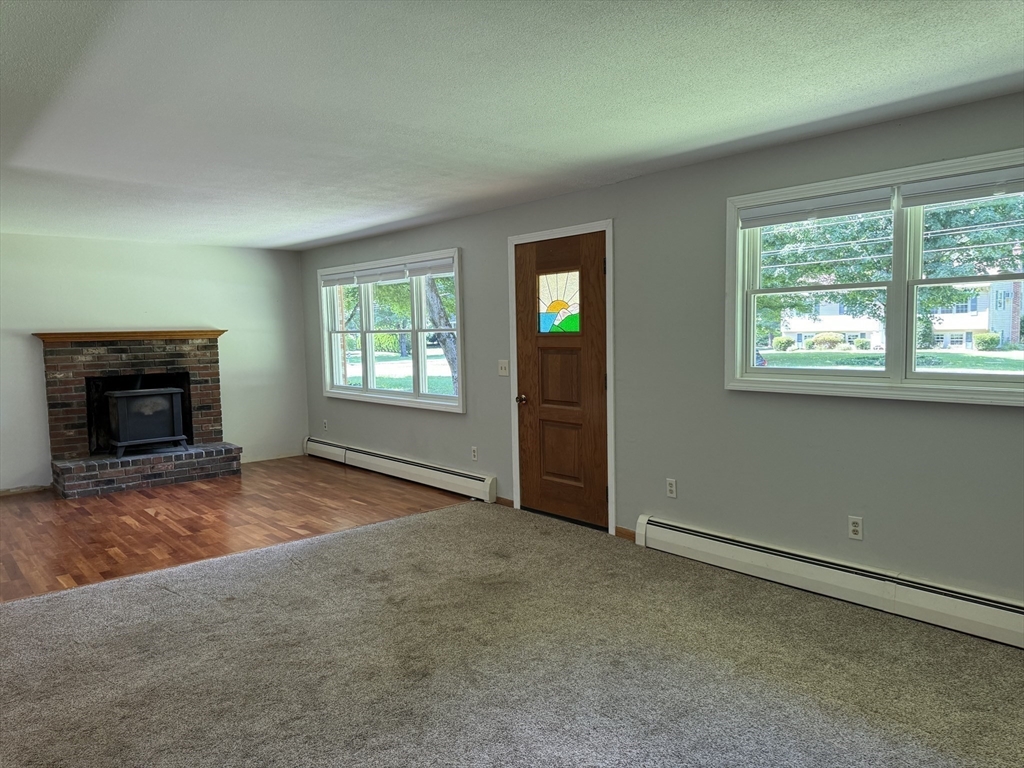 47 Huntington Road Hadley, MA 01035 - Photo 8 of 20 Gallery Image 8