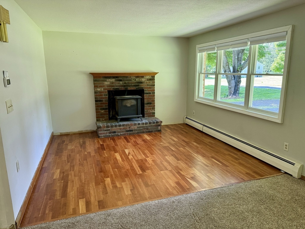 47 Huntington Road Hadley, MA 01035 - Photo 9 of 20 Gallery Image 9