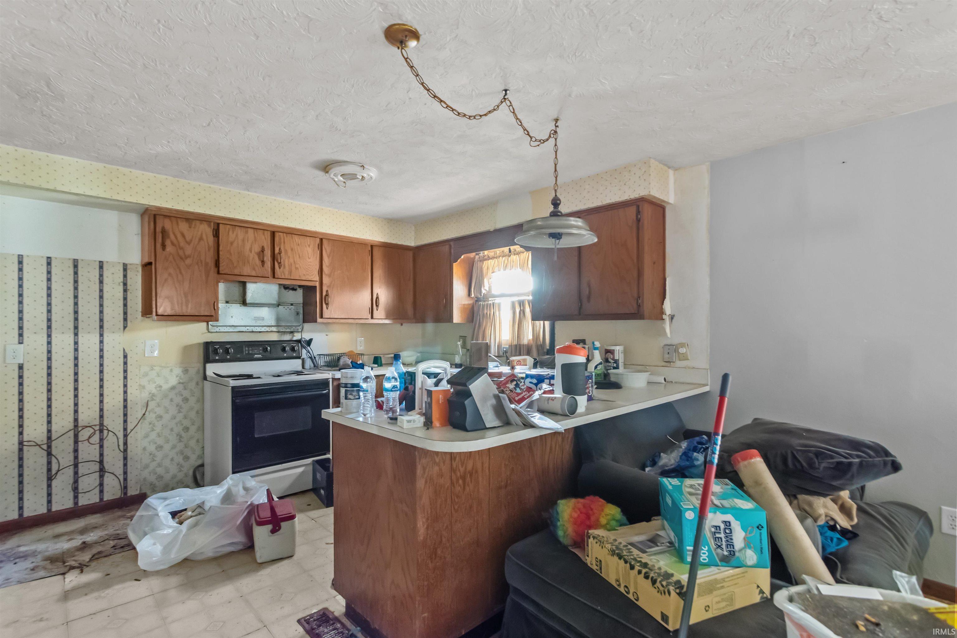 2227 Tartan Road Anderson, IN 46012 - Photo 12 of 23