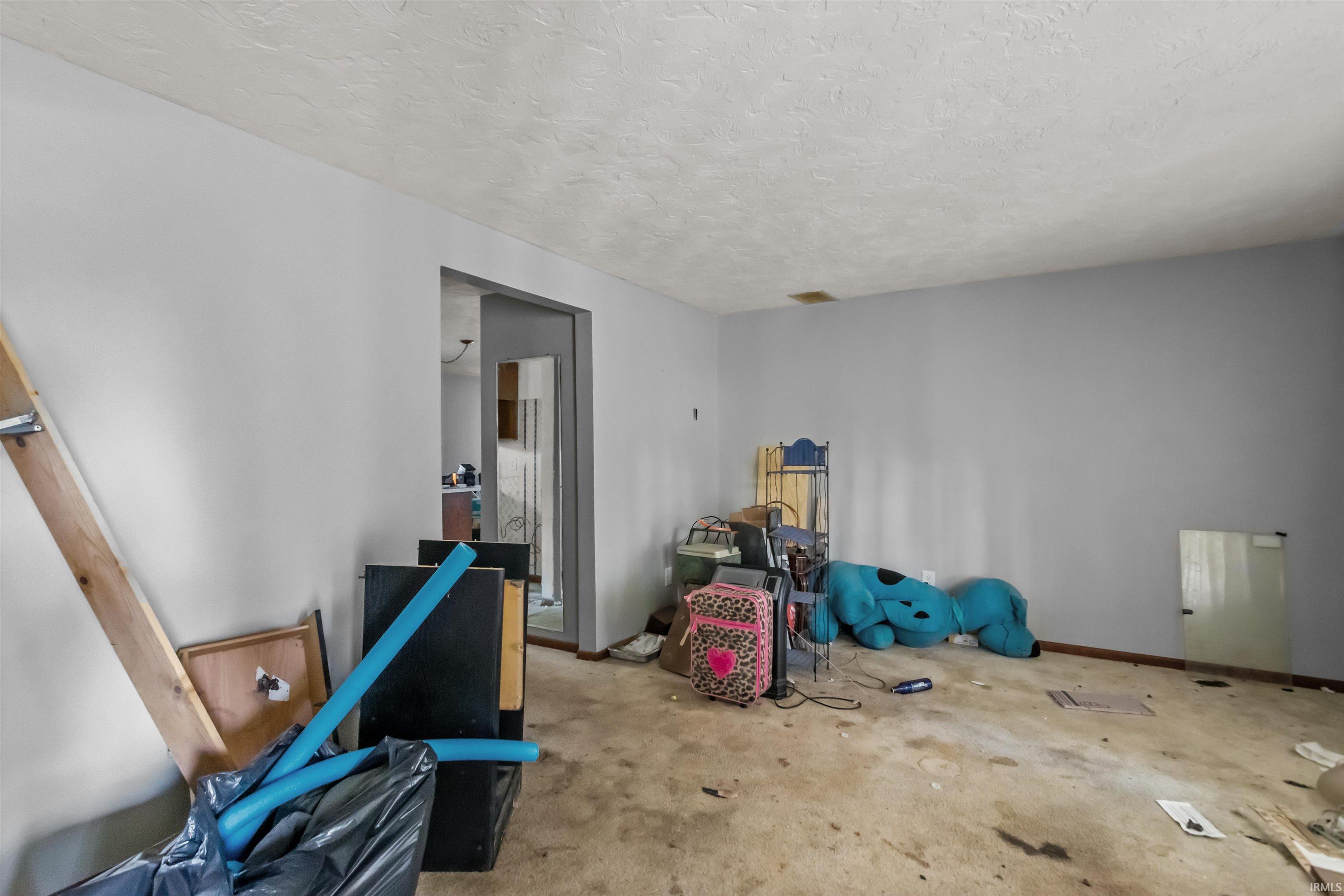 2227 Tartan Road Anderson, IN 46012 - Photo 9 of 23