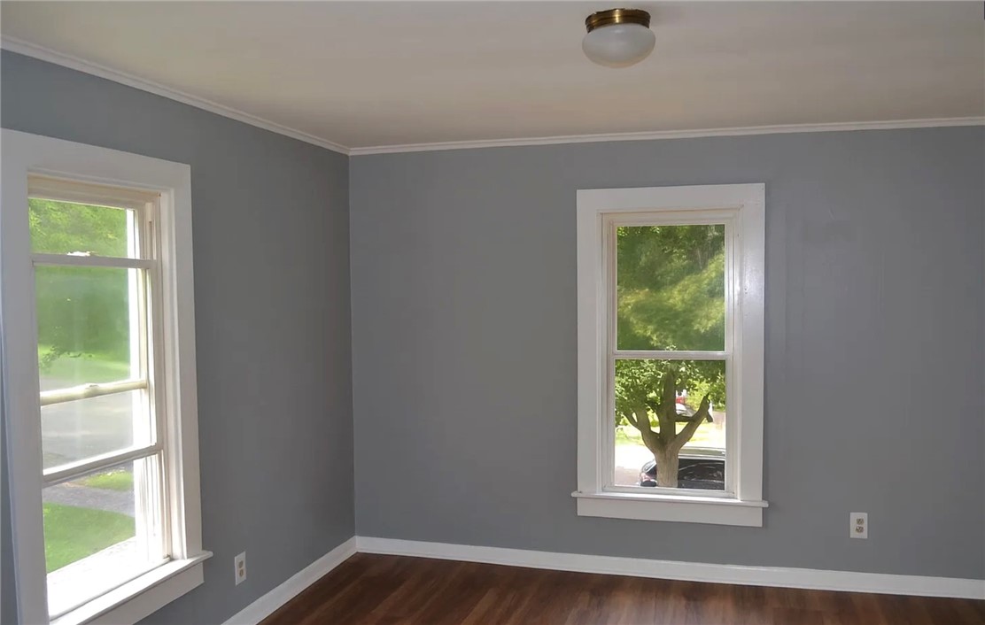 126 West 3rd Street Corning, NY 14830 - Photo 4 of 26