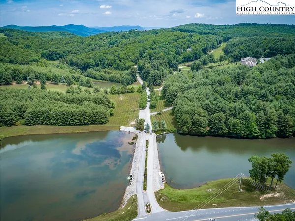 $199,000 | 171 Gleneagles North Drive, Thurmond, NC 28683