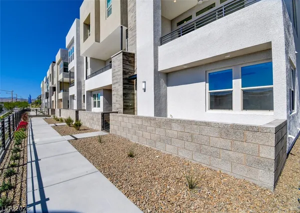 $4,900 | 1550 Stone Perch Street, Unit 1550, Las Vegas, NV 89138