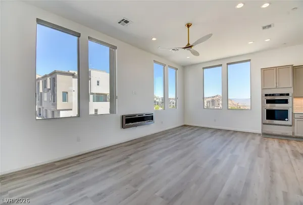 $4,900 | 1550 Stone Perch Street, Unit 1550, Las Vegas, NV 89138