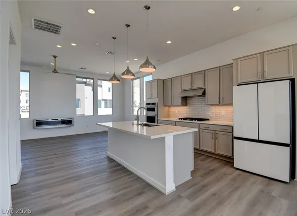 $4,900 | 1550 Stone Perch Street, Unit 1550, Las Vegas, NV 89138