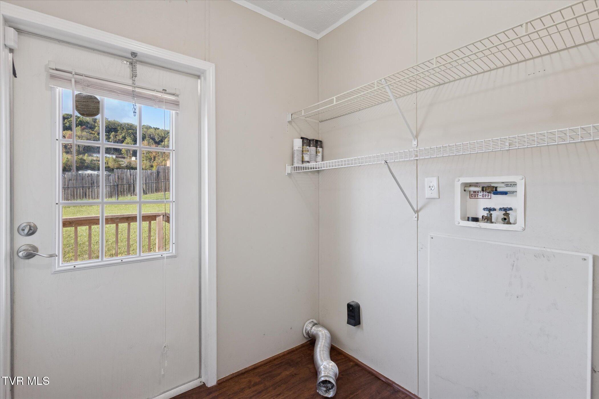 151 Rolling Hills Road Church Hill, TN 37642 - Photo 17 of 37 17-151 Rolling Hls Dr-WindowStill-Photog