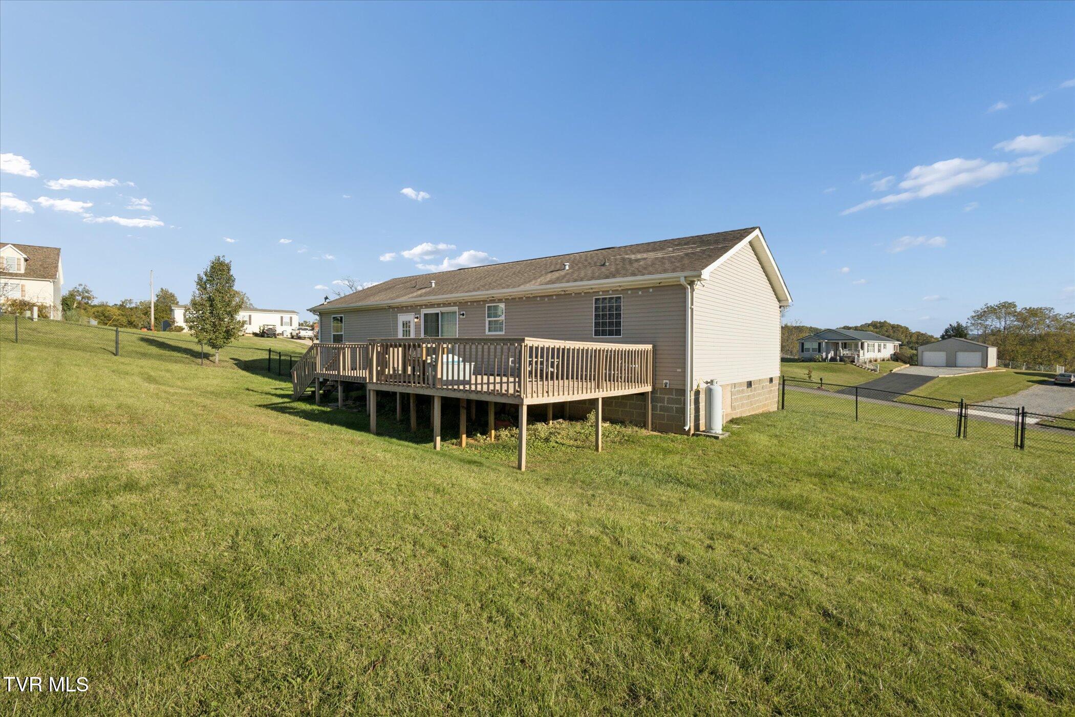 151 Rolling Hills Road Church Hill, TN 37642 - Photo 35 of 37 35-151 Rolling Hls Dr-WindowStill-Photog