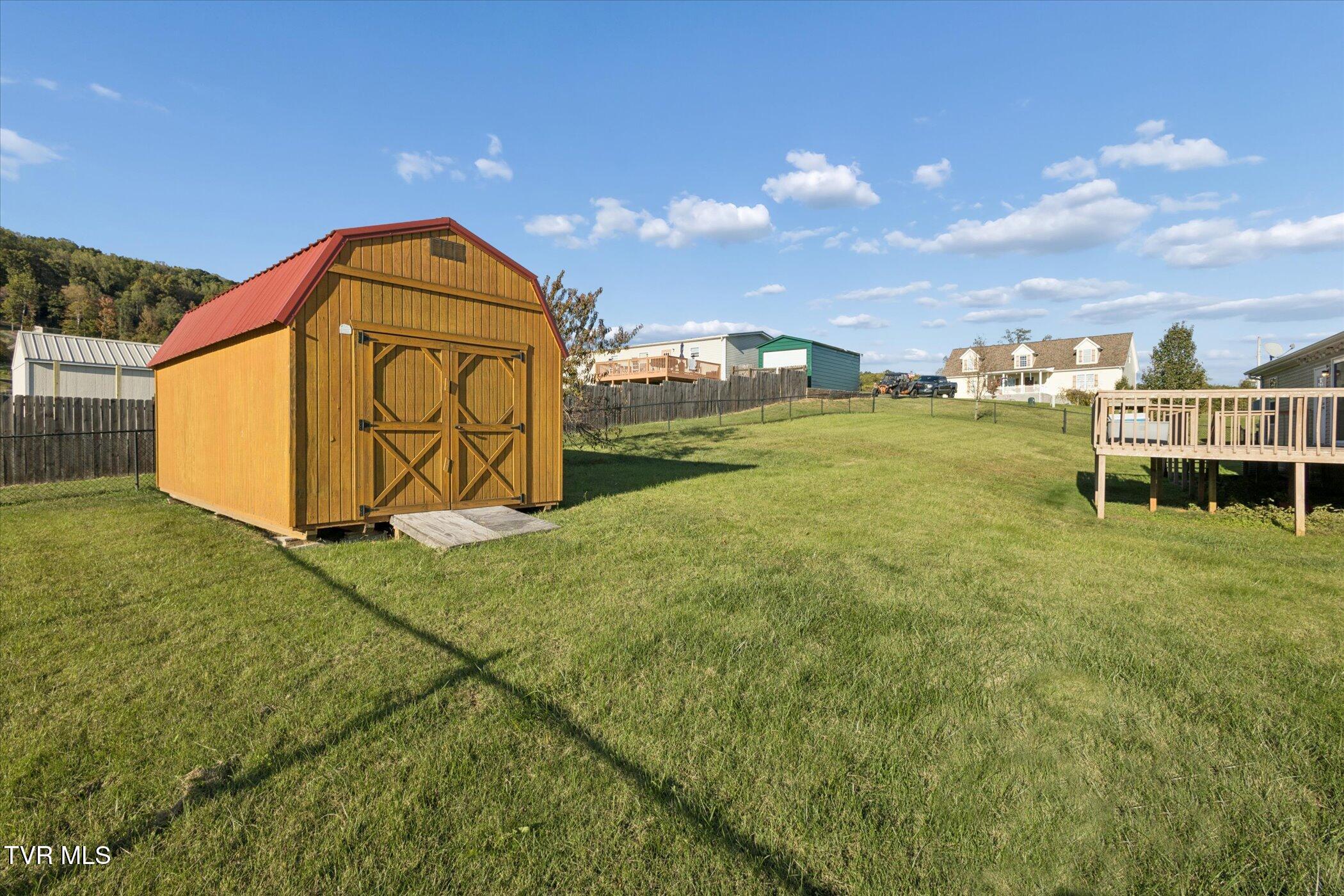 151 Rolling Hills Road Church Hill, TN 37642 - Photo 36 of 37 36-151 Rolling Hls Dr-WindowStill-Photog