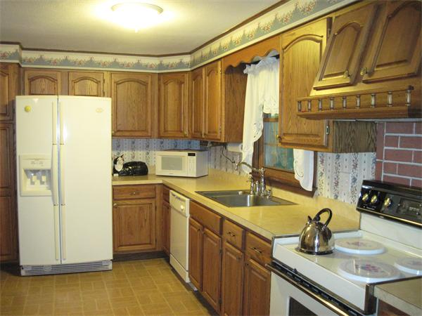 16 Ed Holcomb Road Southwick, MA 01077 - Photo 4 of 21 Gallery Image 4