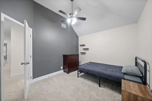 $2,200 | 1004 Black Oak Circle, Clarksville, TN 37042