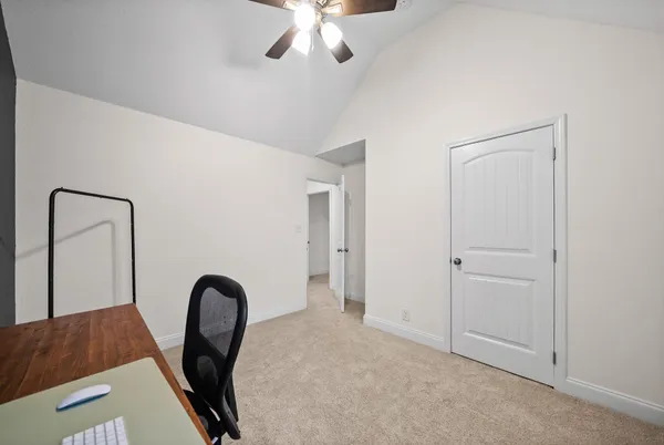 $2,200 | 1004 Black Oak Circle, Clarksville, TN 37042