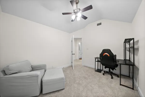 $2,200 | 1004 Black Oak Circle, Clarksville, TN 37042