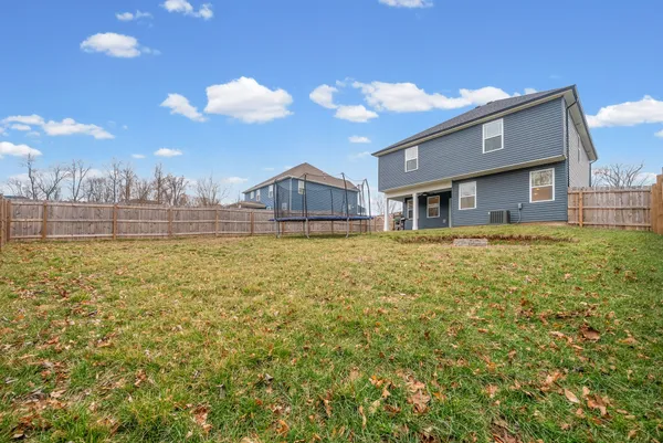 $2,200 | 1004 Black Oak Circle, Clarksville, TN 37042