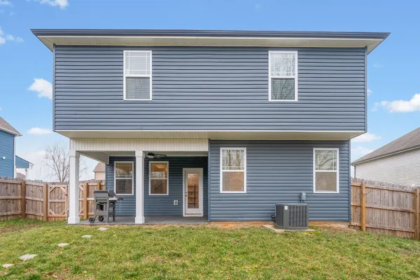 $2,200 | 1004 Black Oak Circle, Clarksville, TN 37042