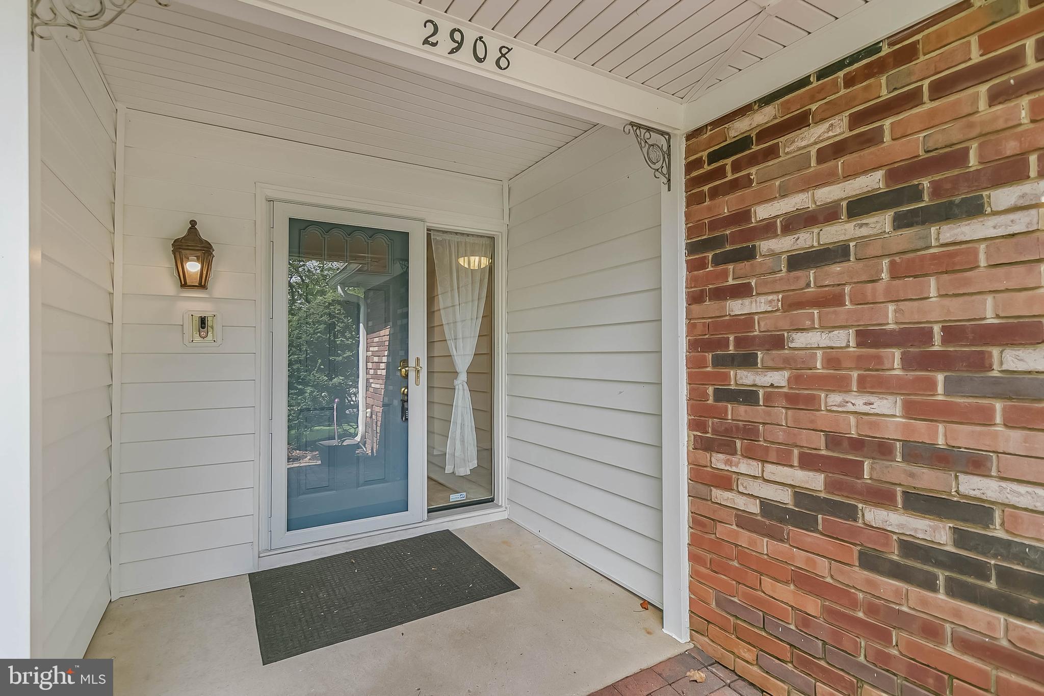 2908 Bluff Point Lane Silver Spring, MD 20906 - Photo 6 of 63 Cover entrance