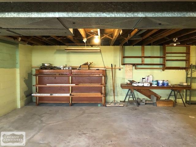 11800 31 Mile Road Washington, MI 48095 - Photo 19 of 24 31397569-18.JPG