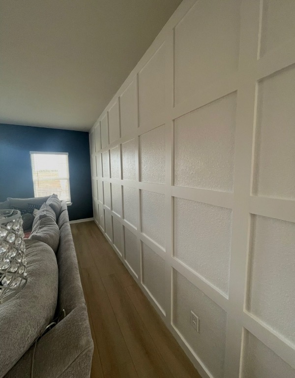 2917 Mill Run Bend Round Rock, TX 78665 - Photo 5 of 8 Decorative (grid) accent wall.