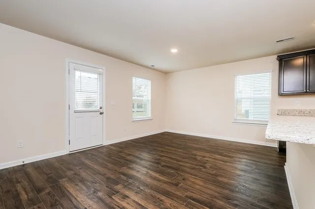 $1,945 | 126 Westcott Street, La Vergne, TN 37086