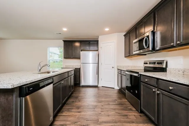 $1,945 | 126 Westcott Street, La Vergne, TN 37086