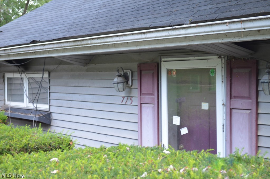 715 State Mill Road Akron, OH 44319 - Photo 3 of 15 Gallery Image 3
