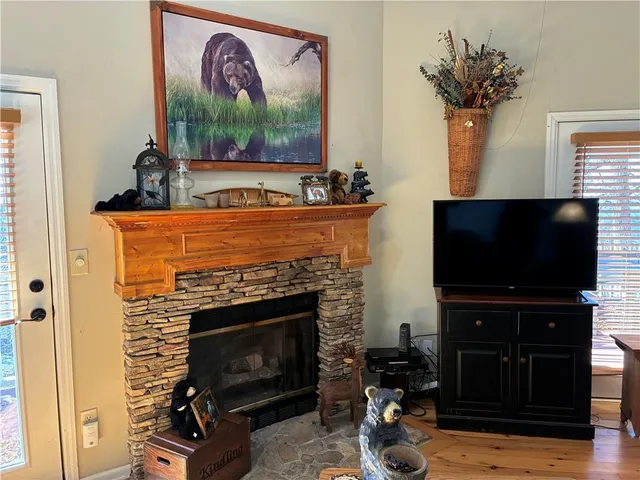 $349,000 | 28 Little Hendricks Mountain Road, Jasper, GA 30143