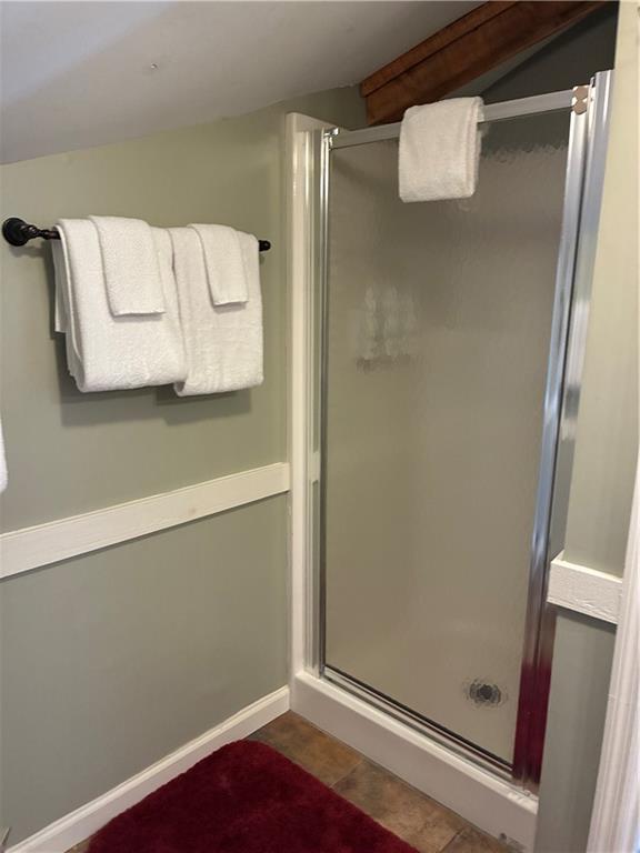 28 Little Hendricks Mountain Road Jasper, GA 30143 - Photo 32 of 42 a view of walk in closet