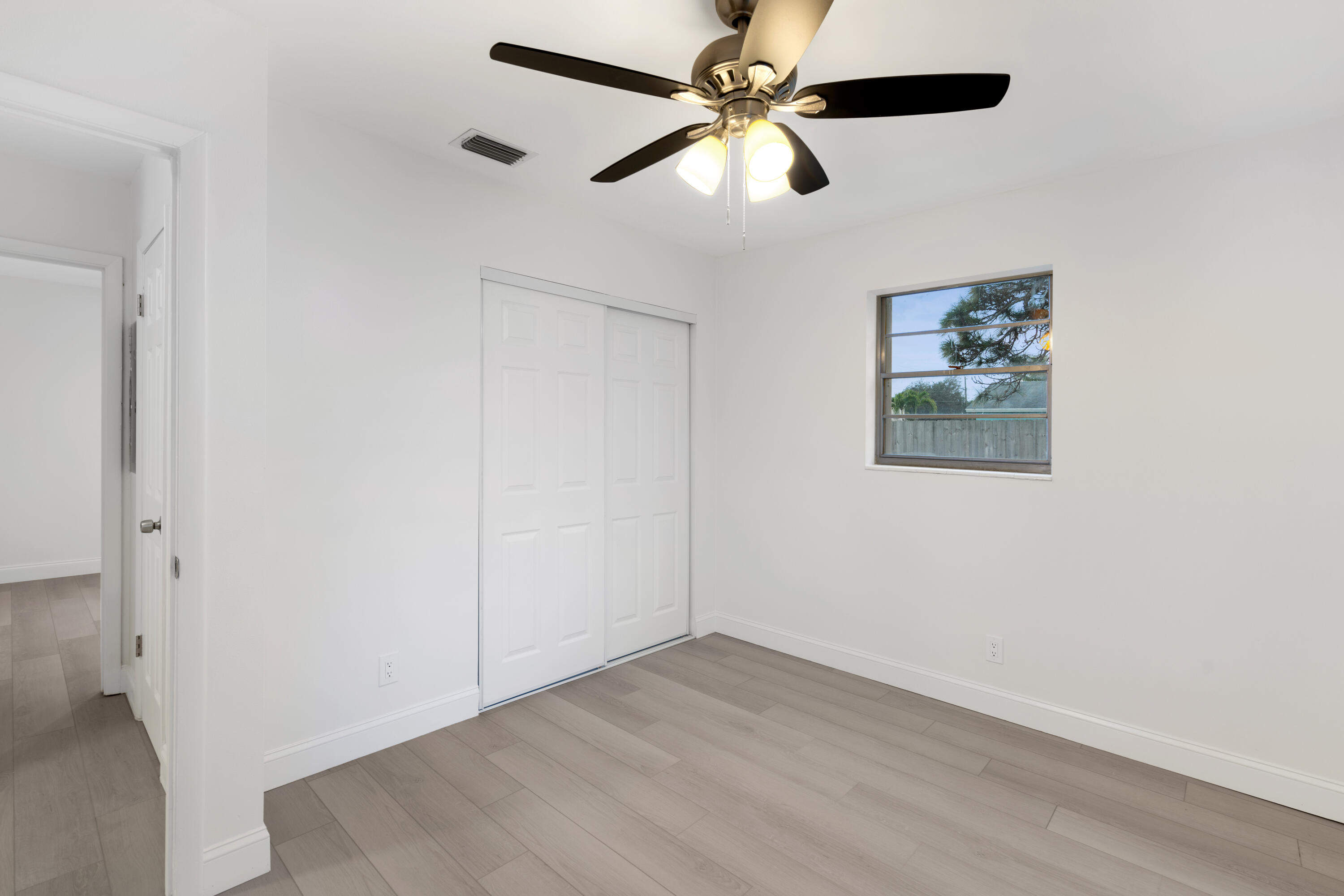 604 Todd Street Jupiter, FL 33458 - Photo 12 of 30 DSC03460