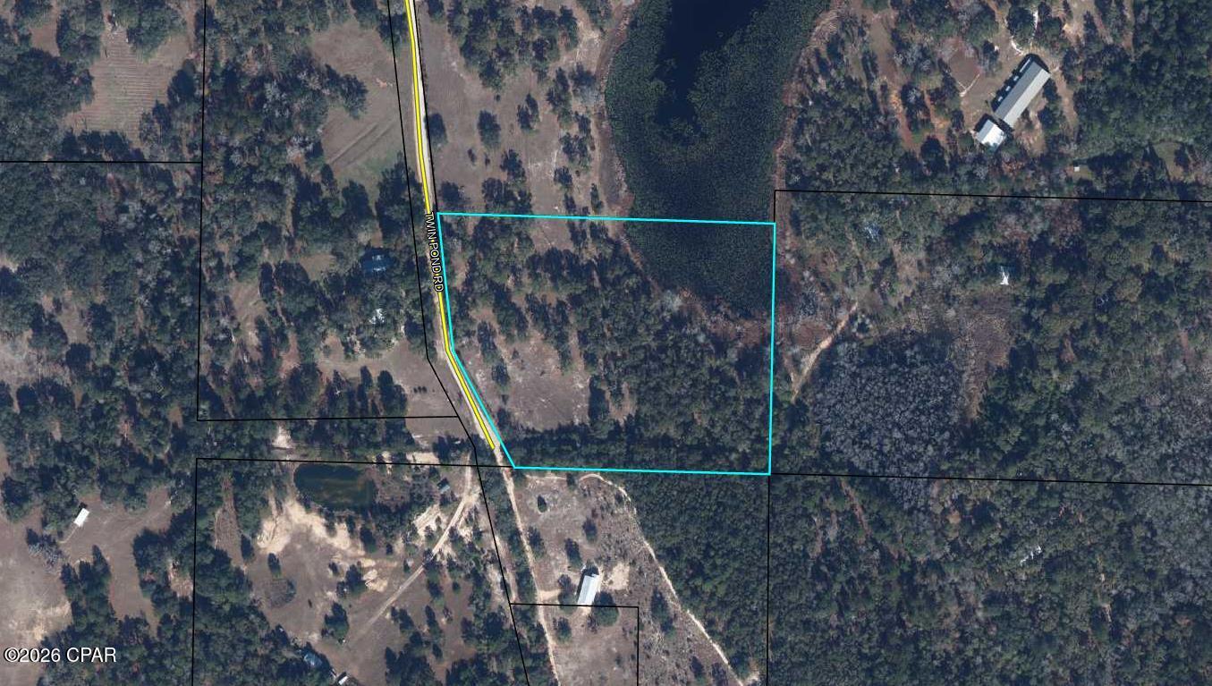 3557 Twin Pond Road Vernon, FL 32462 - Photo 7 of 9