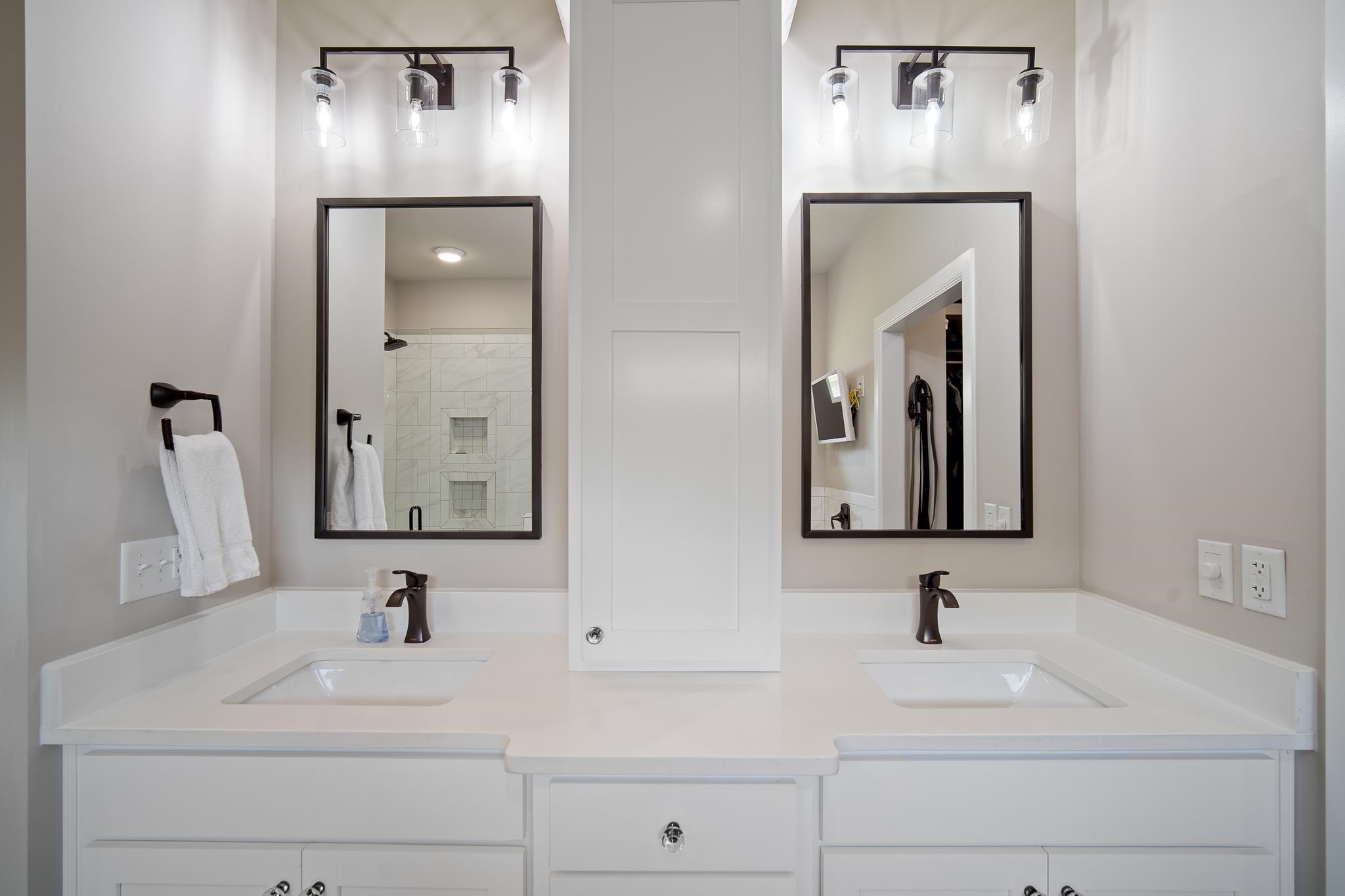 379 Bayles Street Fairhope, AL 36532 - Photo 8 of 19