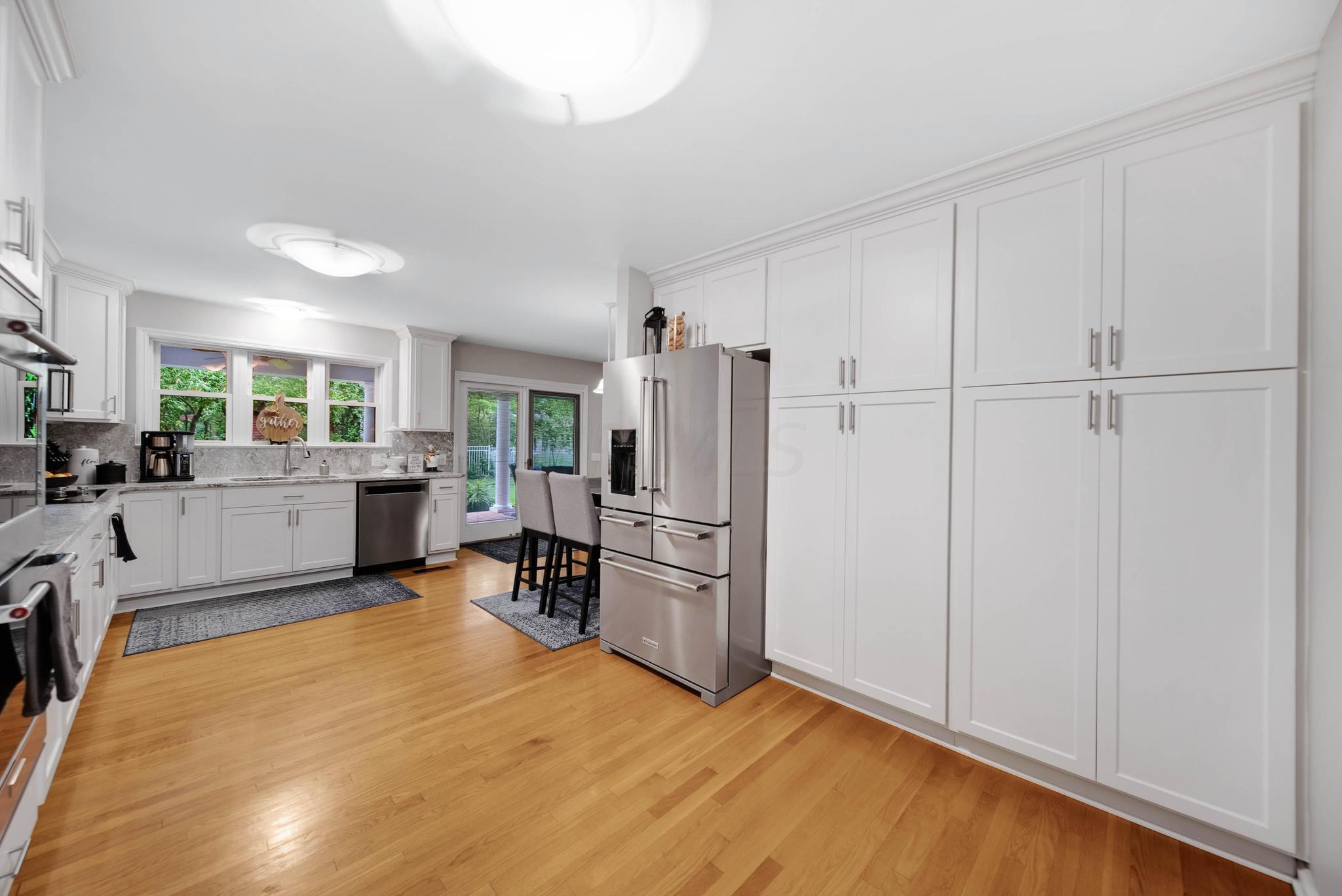 2318 Dorset Road Columbus, OH 43221 - Photo 12 of 45 Plenty of cabinet space