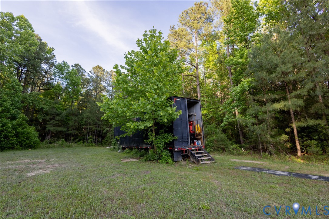 28120 Oak Grove Road Petersburg, VA 23805 - Photo 53 of 53 Stoarage container