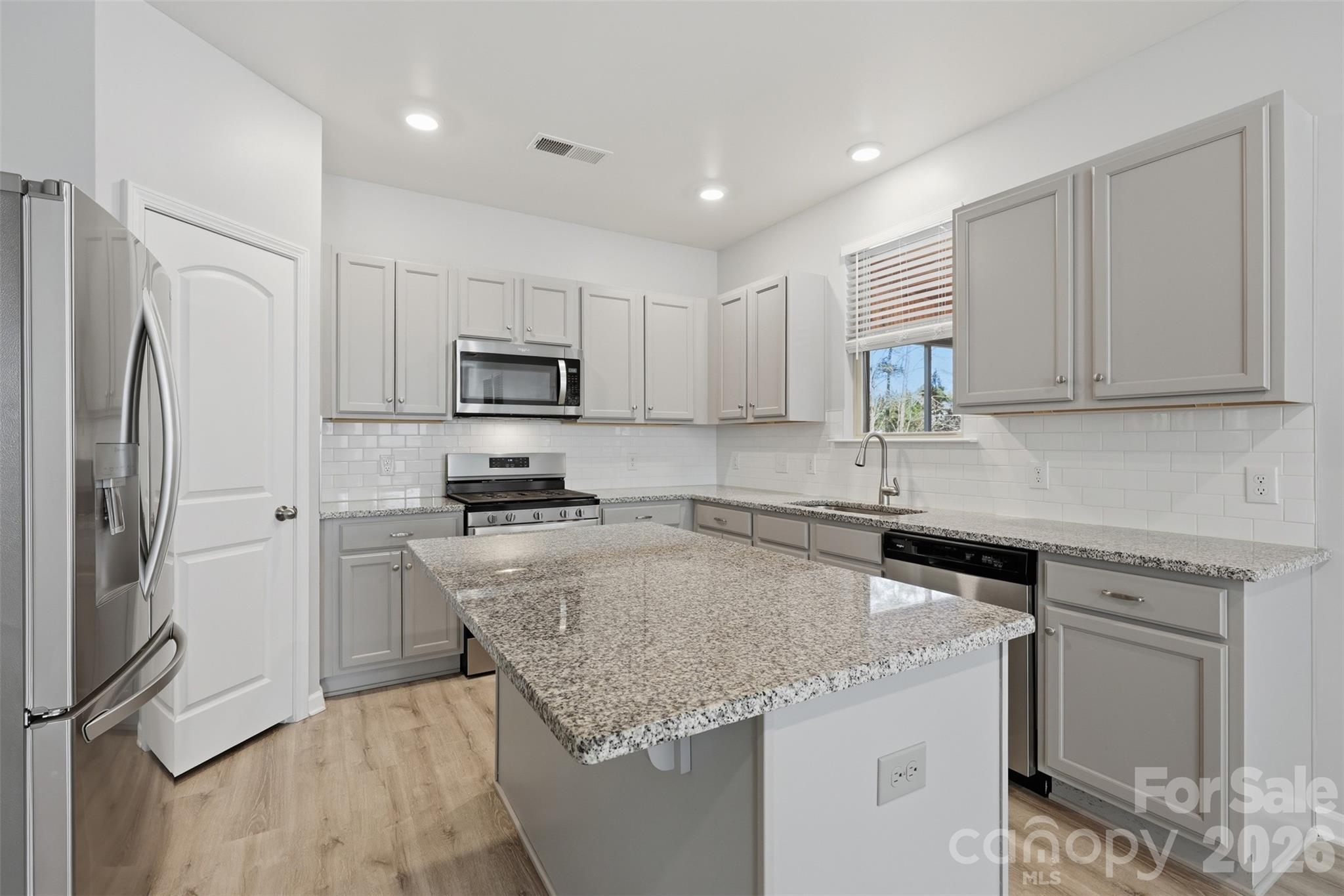 2220 Sussex Road York, SC 29745 - Photo 13 of 40