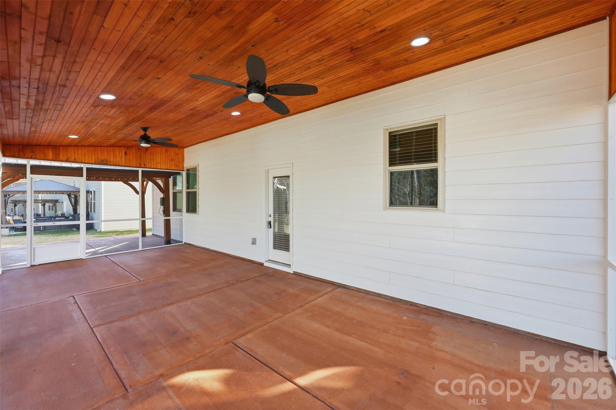 2220 Sussex Road York, SC 29745 - Photo 27 of 40
