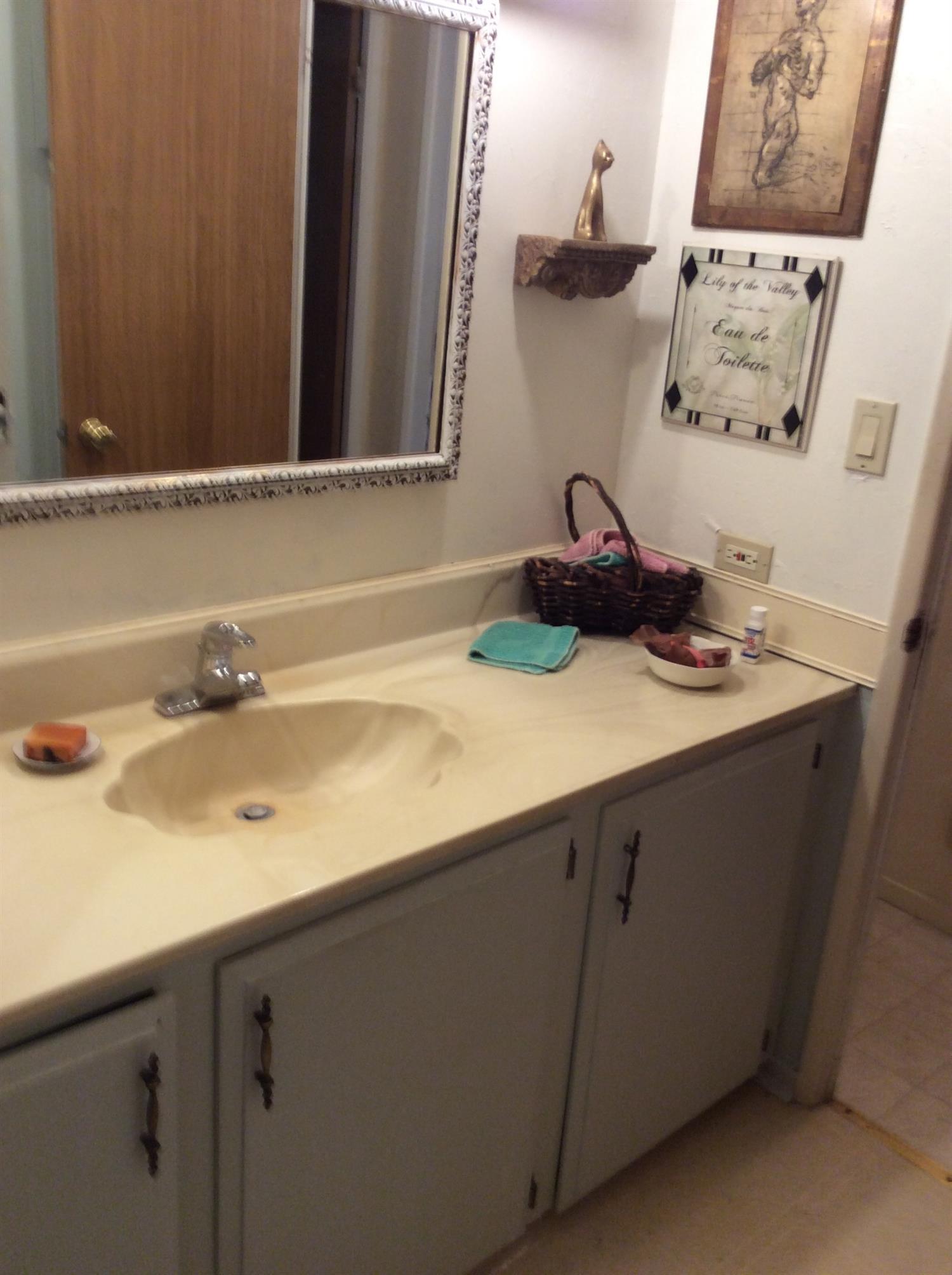 30367 East Trimmer Springs Road, Unit 36 Sanger, CA 93657 - Photo 15 of 32 Gallery Image 15