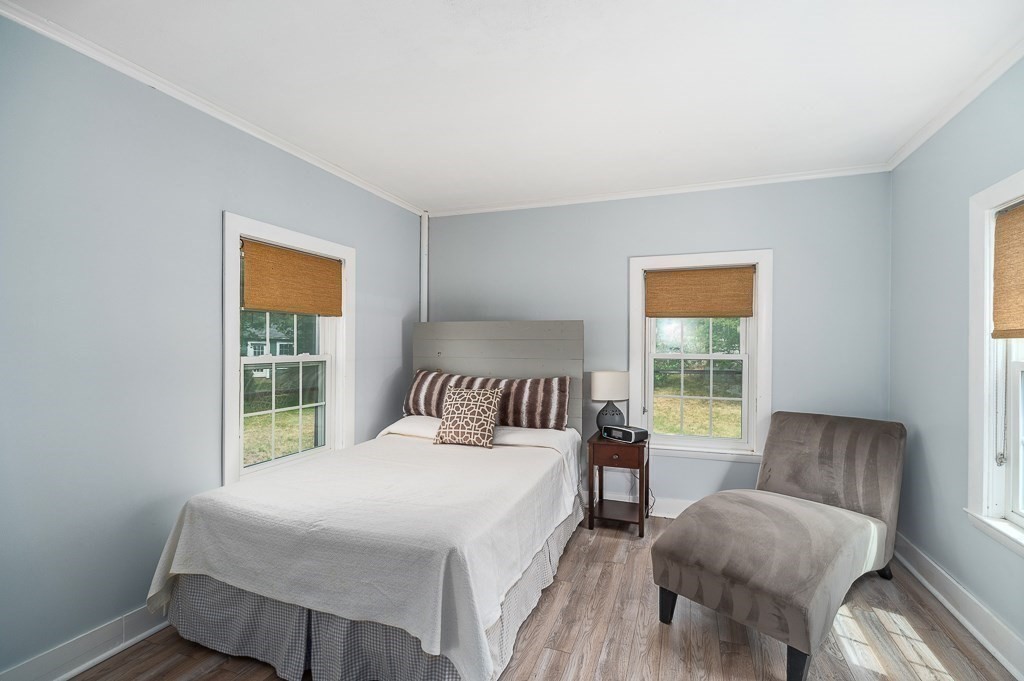 18 Union Street Manchester, MA 01944 - Photo 34 of 38
