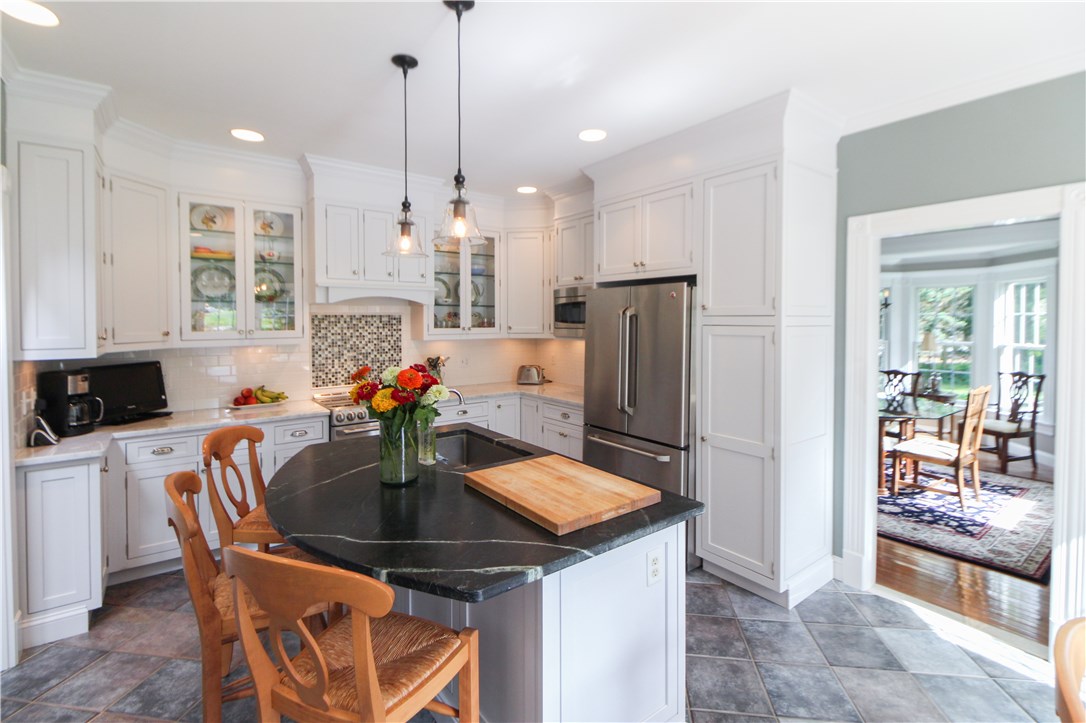 18 Columbine Road Rehoboth, MA 02769 - Photo 11 of 40 Gallery Image 11